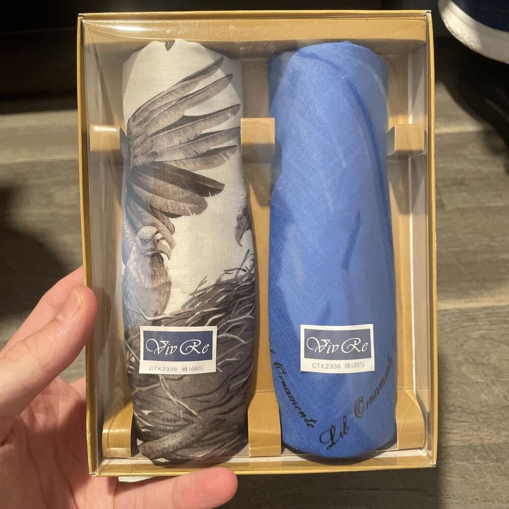 Viv Re 100% Cotton Handkerchief Set of 2 NIB Eagle Art & Solid Blue Japan